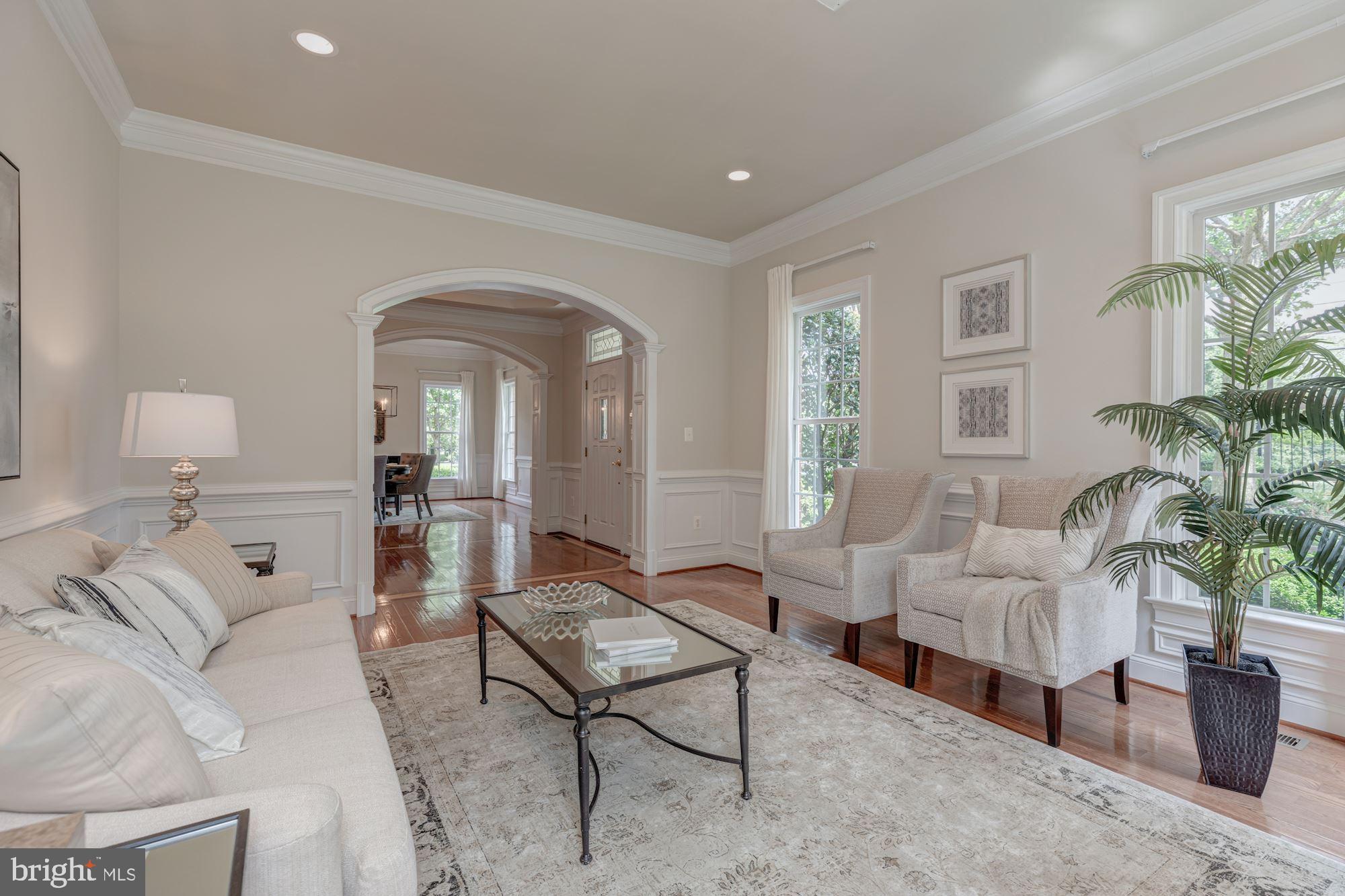 LINWAY PARK OF MCLEAN - Residential