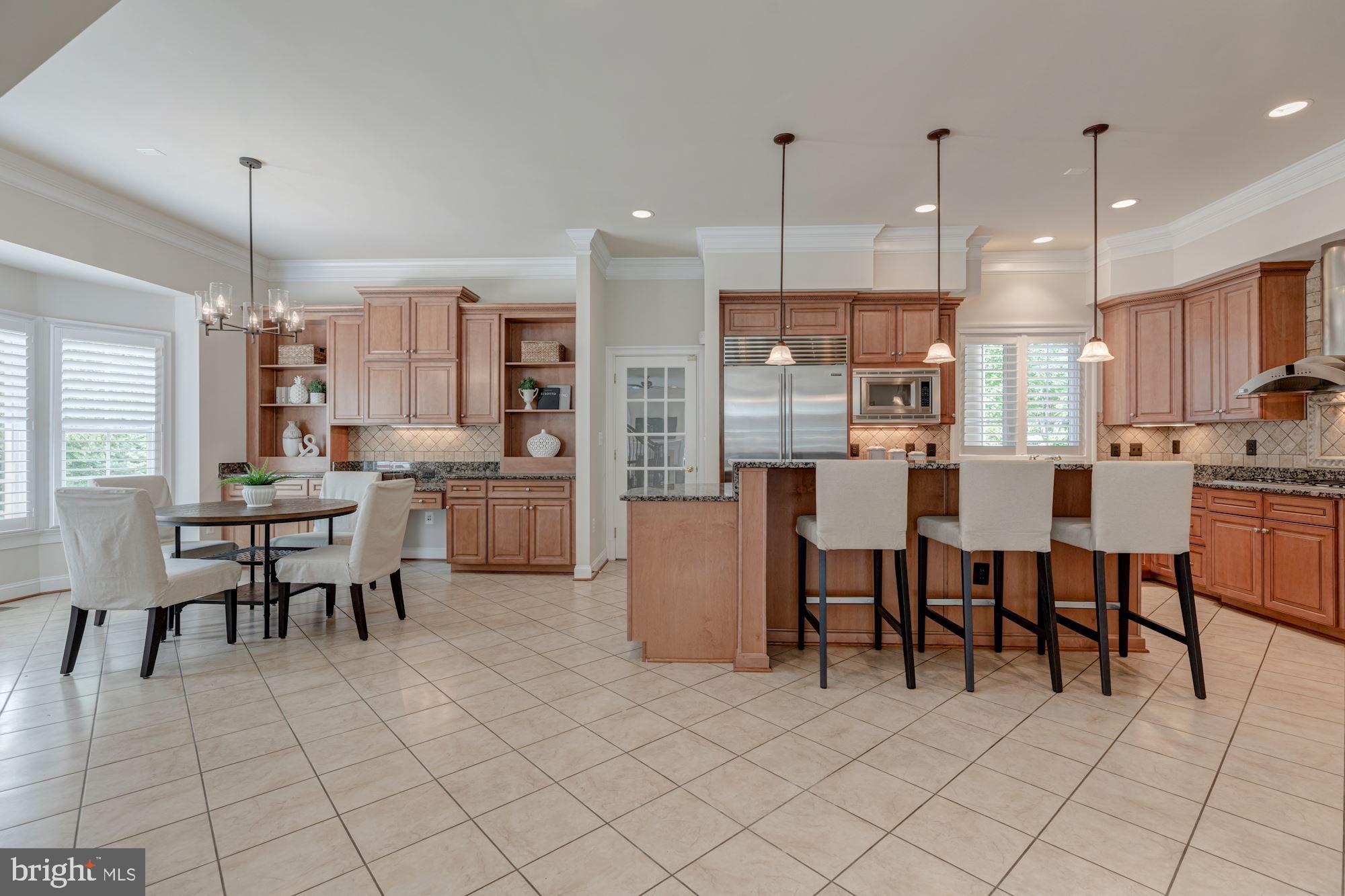 LINWAY PARK OF MCLEAN - Residential