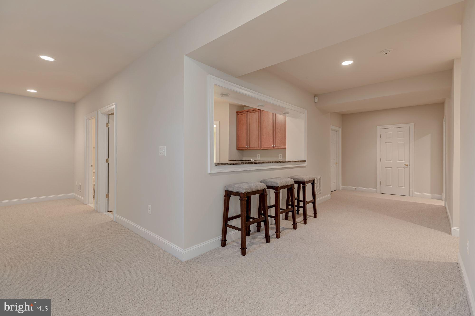 LINWAY PARK OF MCLEAN - Residential