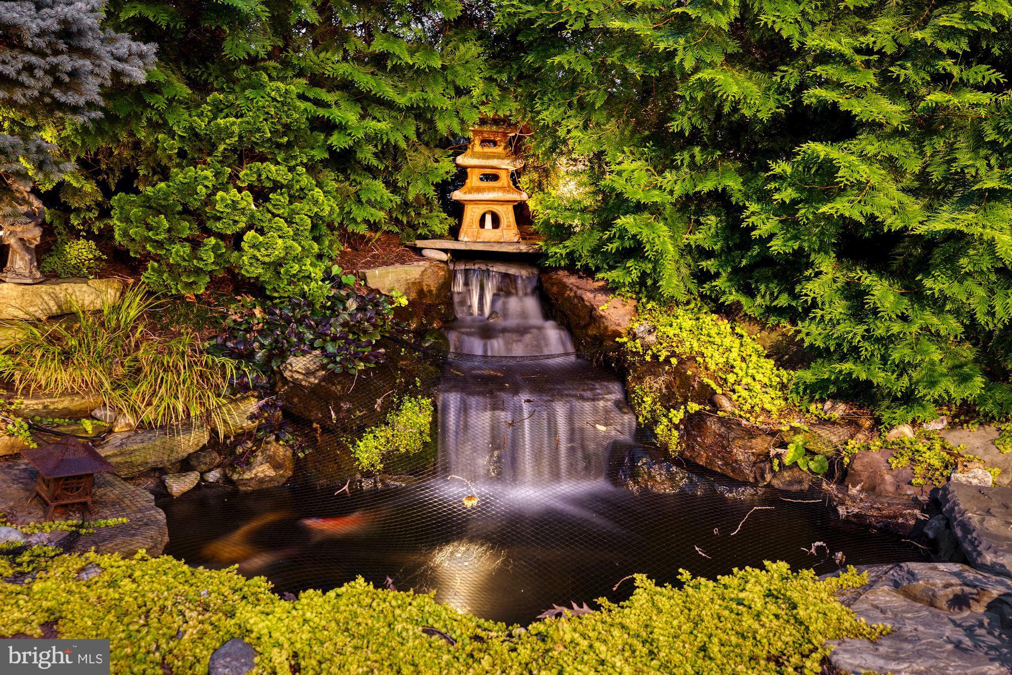 LINWAY PARK OF MCLEAN - Residential