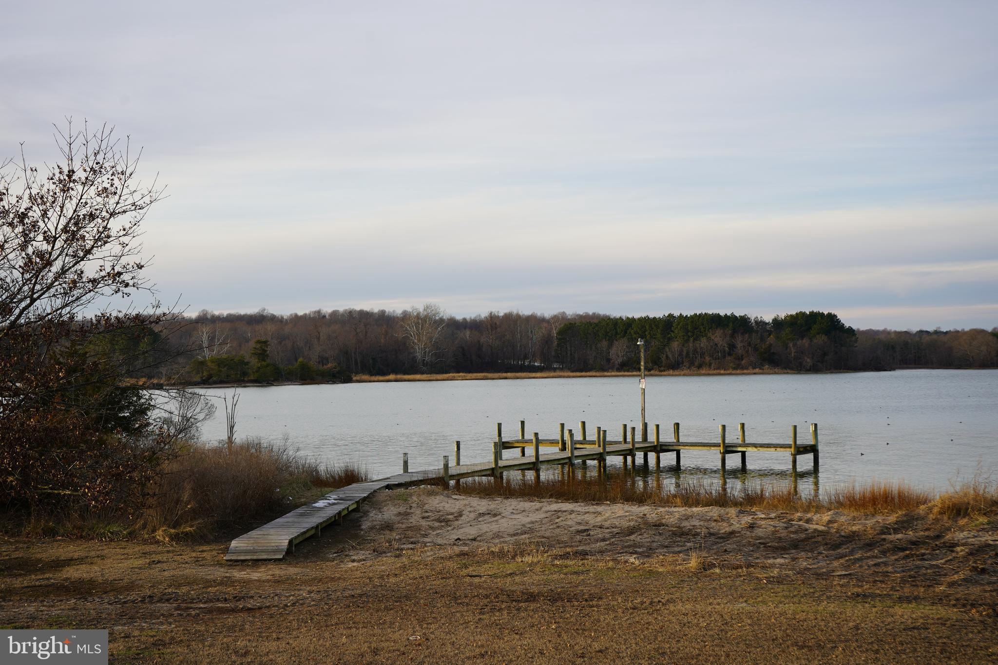 GOLDEN BEACH - Residential