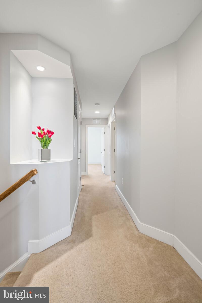 EAST GATE CONDOMINIUMS - Residential