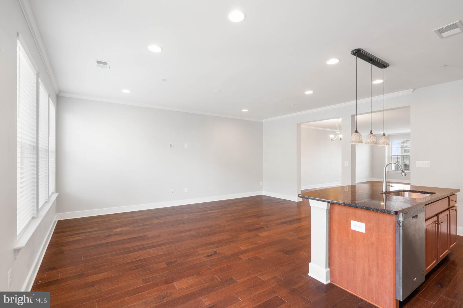 EAST GATE CONDOMINIUMS - Residential