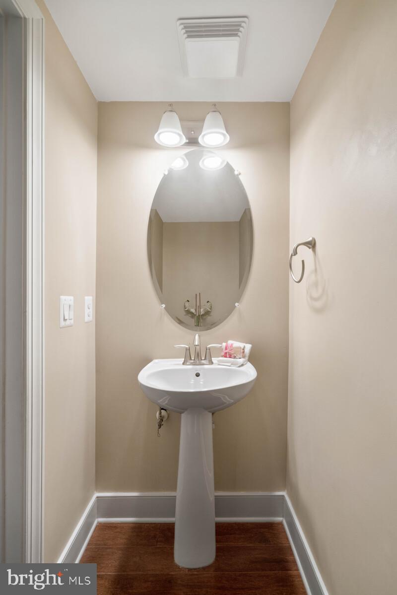 EAST GATE CONDOMINIUMS - Residential