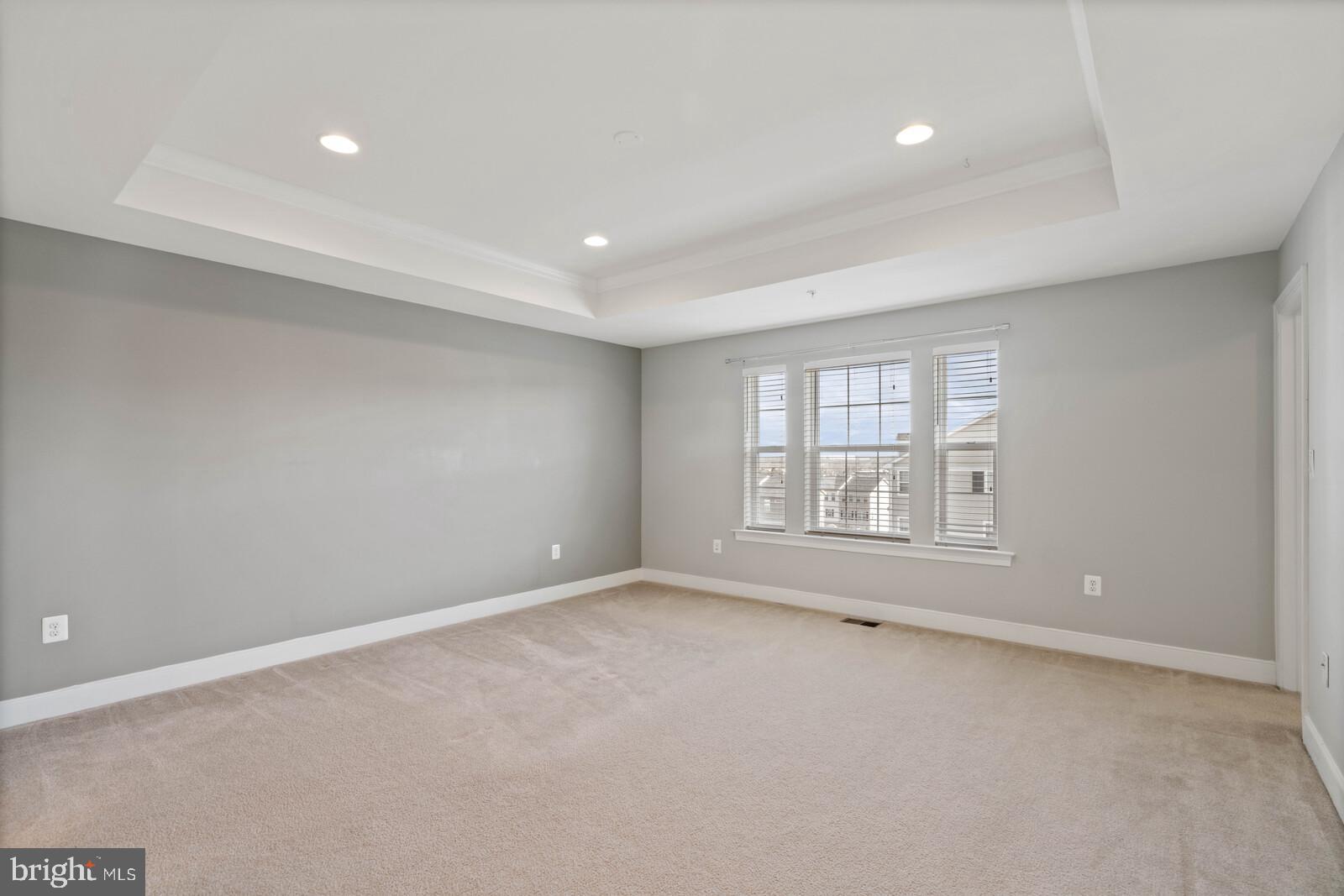 EAST GATE CONDOMINIUMS - Residential