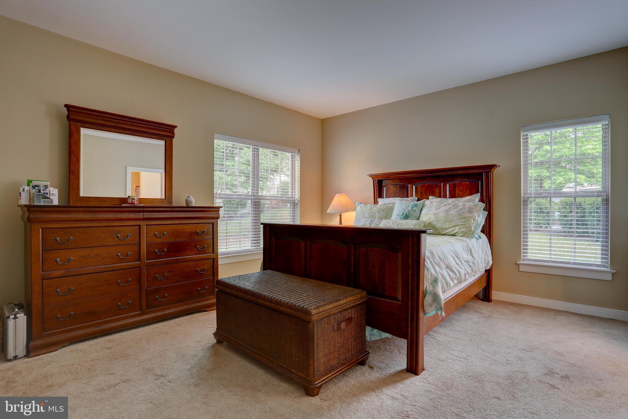 FIELDCREST - Residential