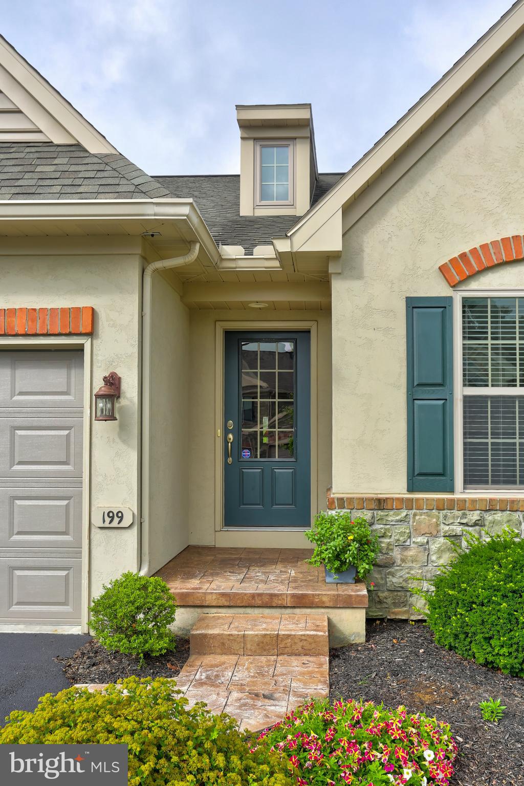 FIELDCREST - Residential