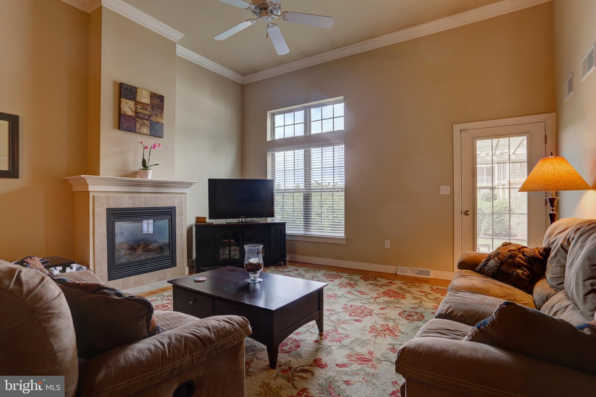FIELDCREST - Residential