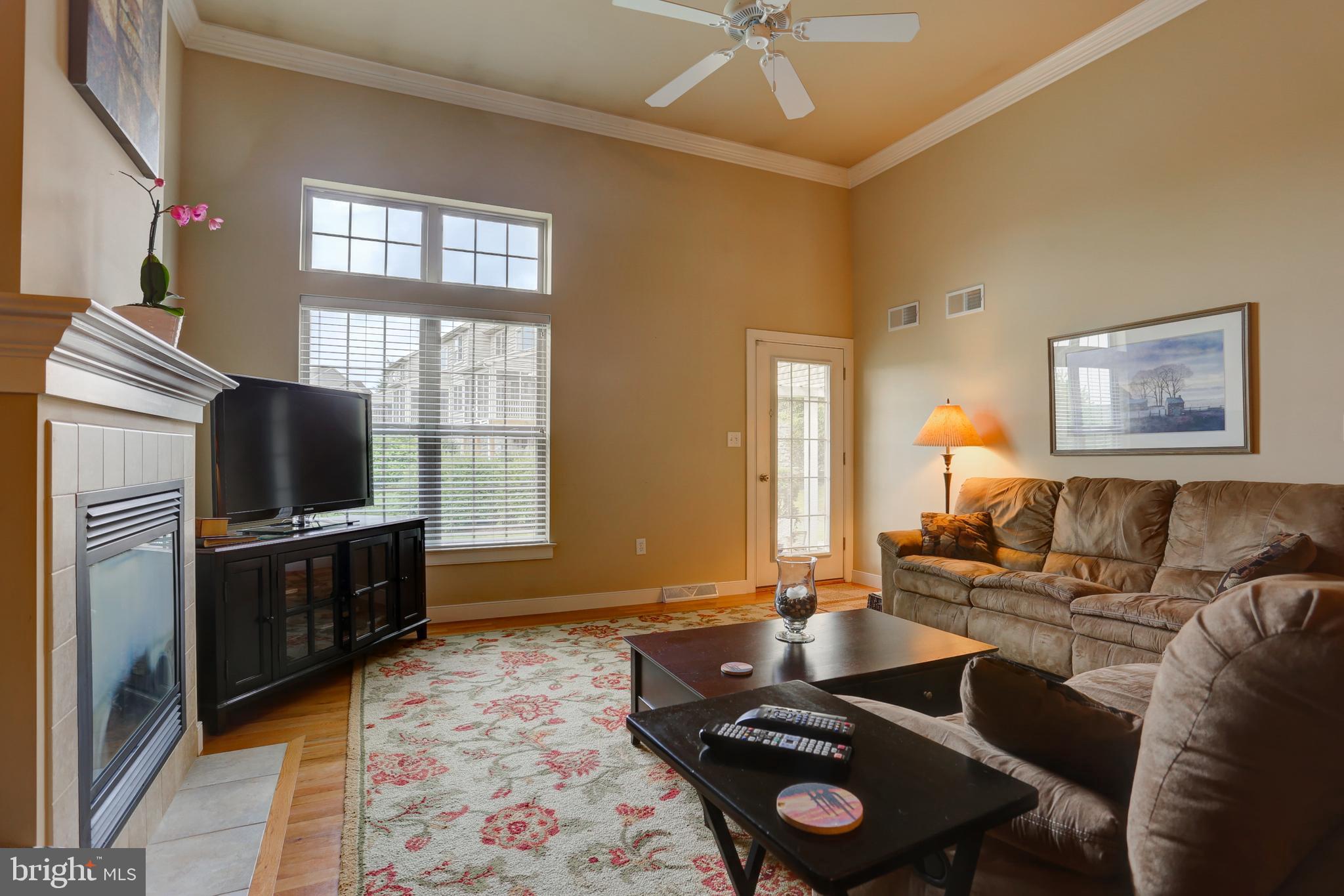 FIELDCREST - Residential