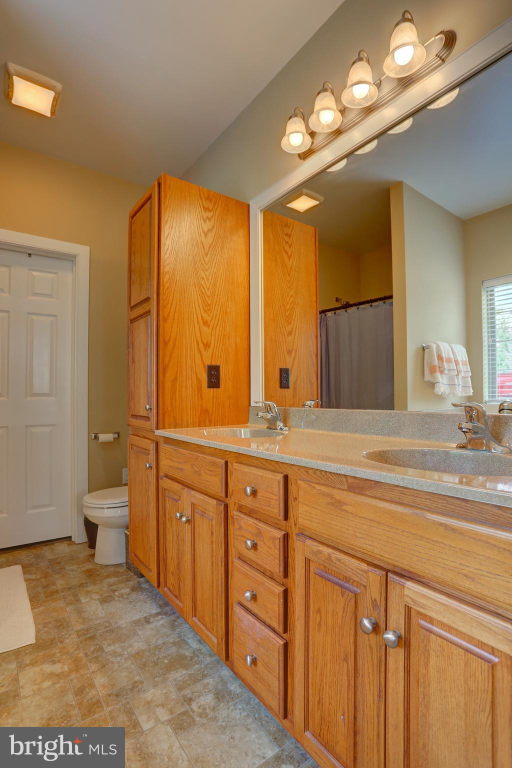 FIELDCREST - Residential