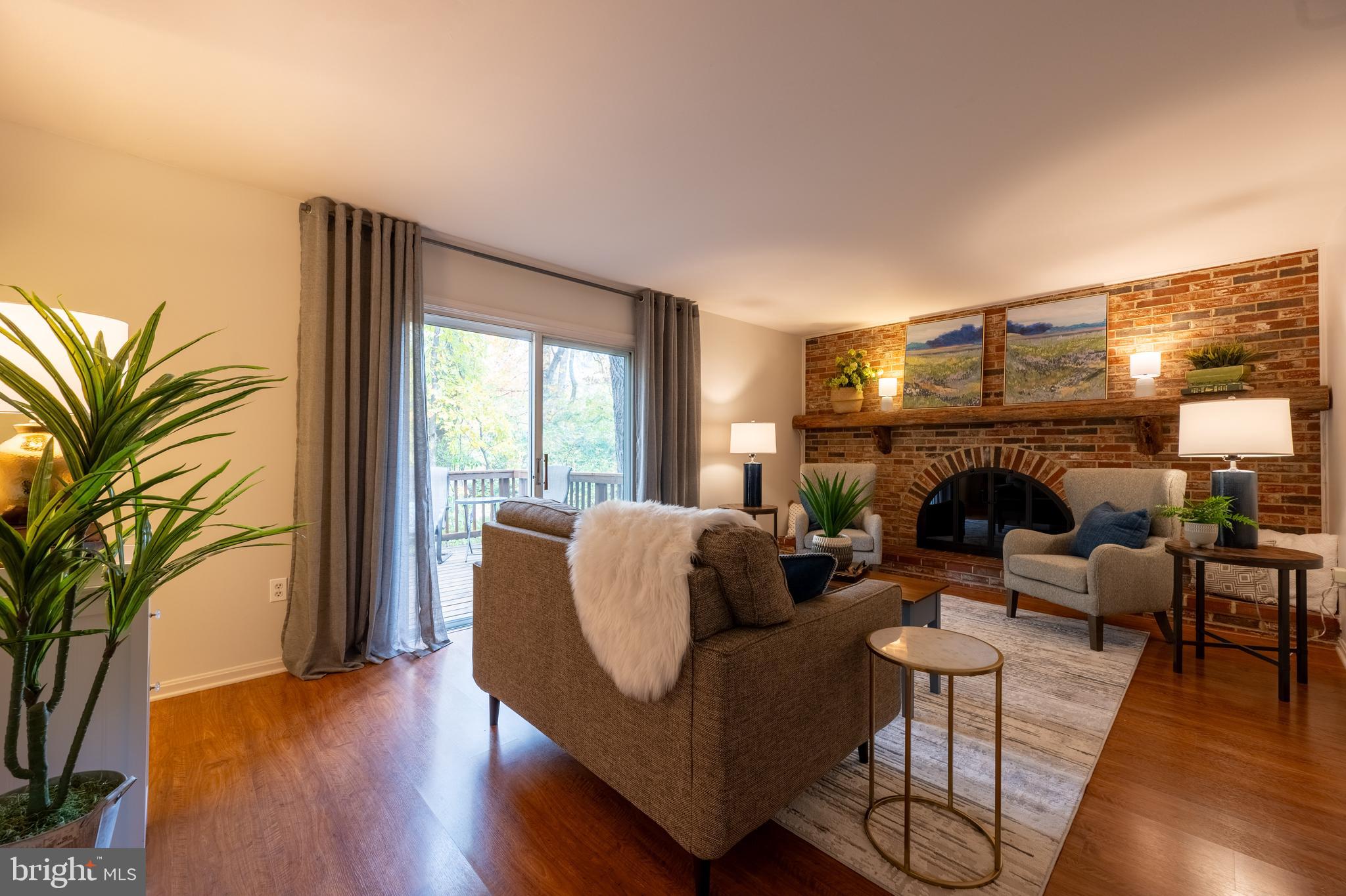 SWANSFIELD - Residential