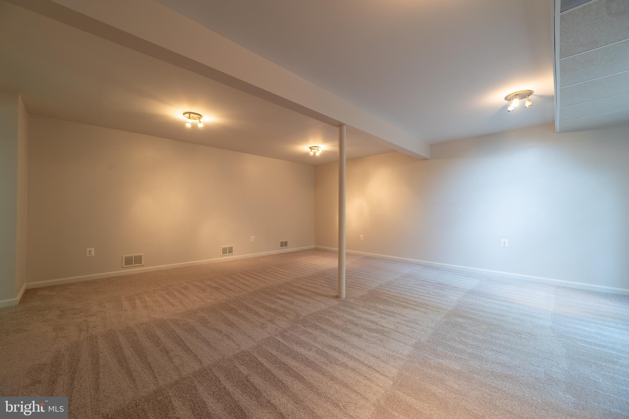 SWANSFIELD - Residential