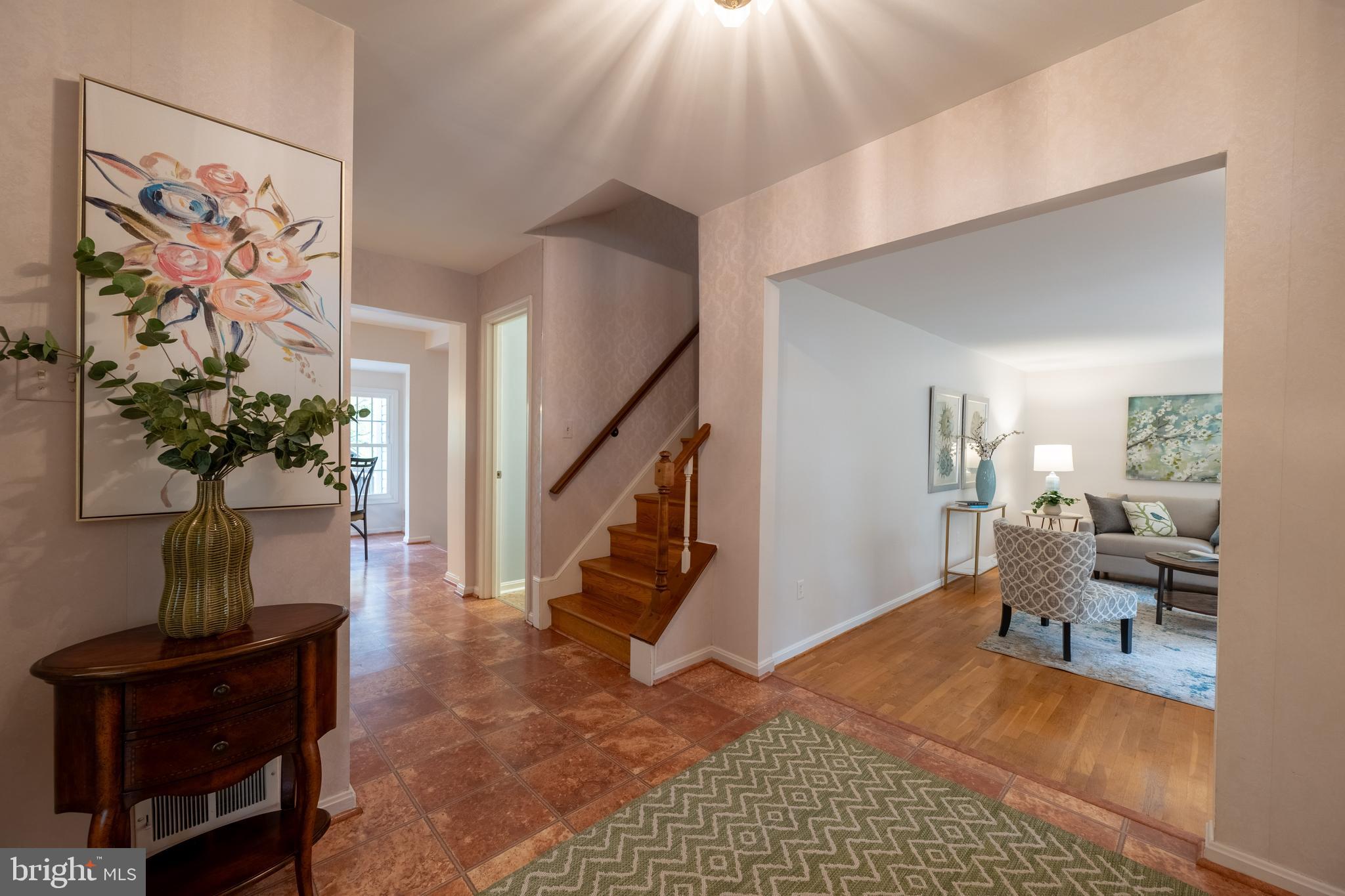 SWANSFIELD - Residential