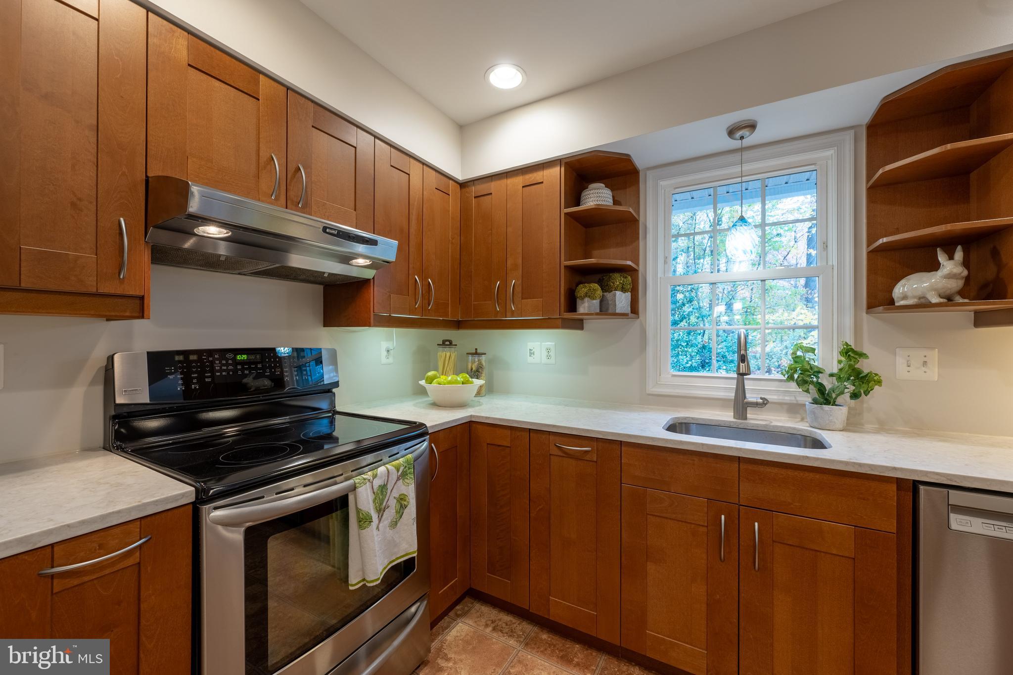 SWANSFIELD - Residential