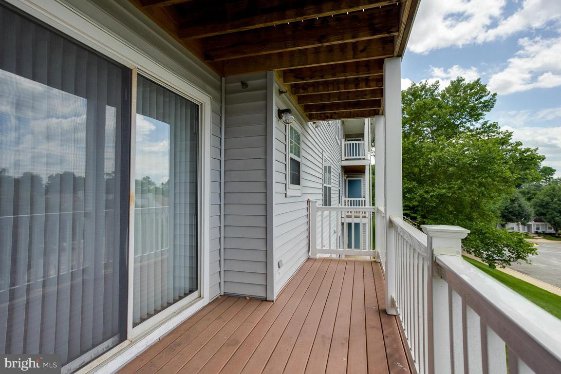 DEVON HILLS CONDO - Residential Lease