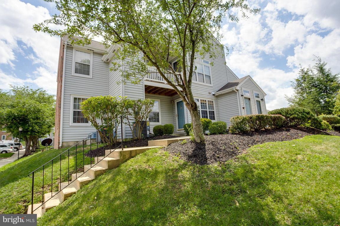 DEVON HILLS CONDO - Residential Lease