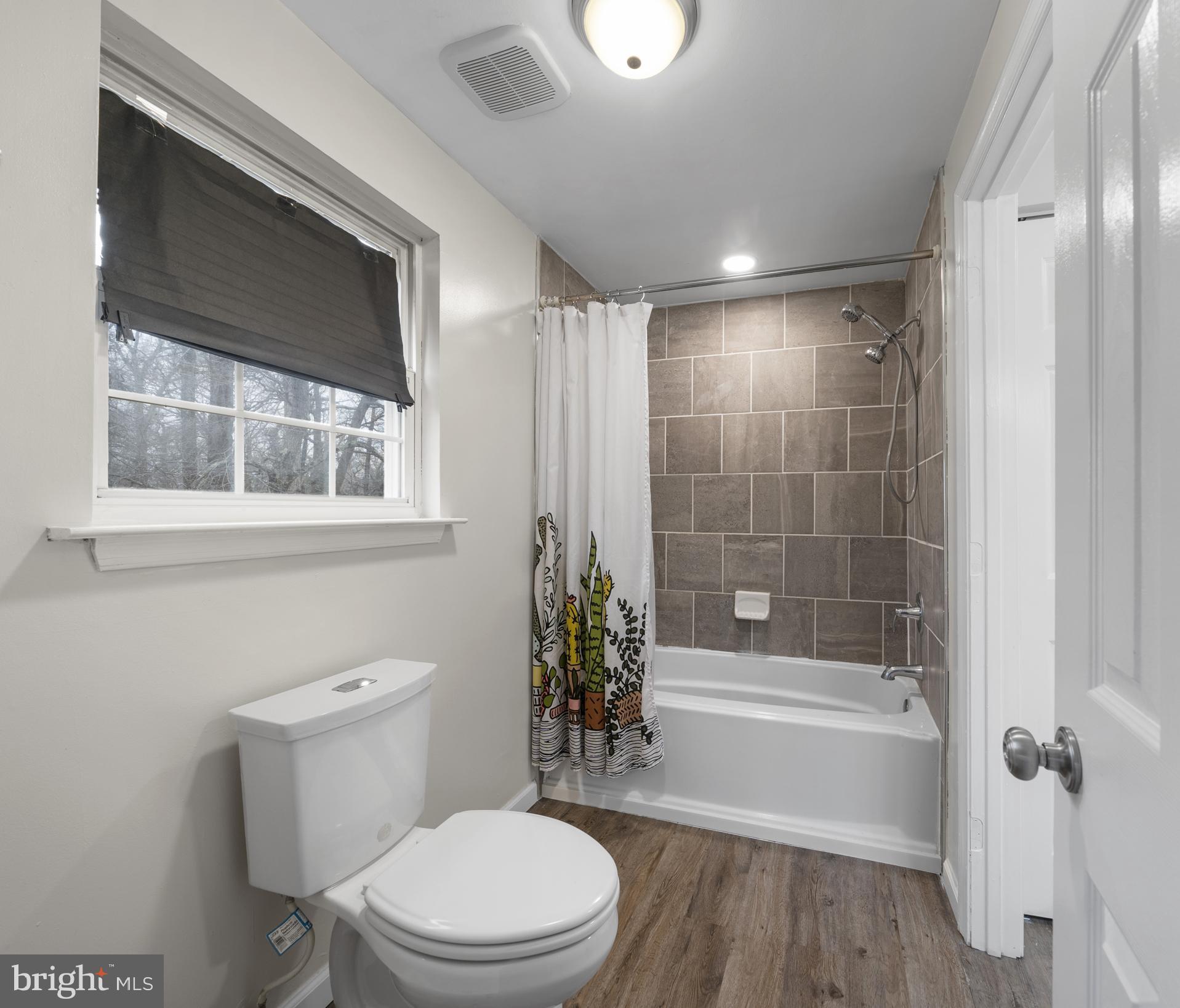 ST CHARLES SUB - WAKEFIELD - Residential