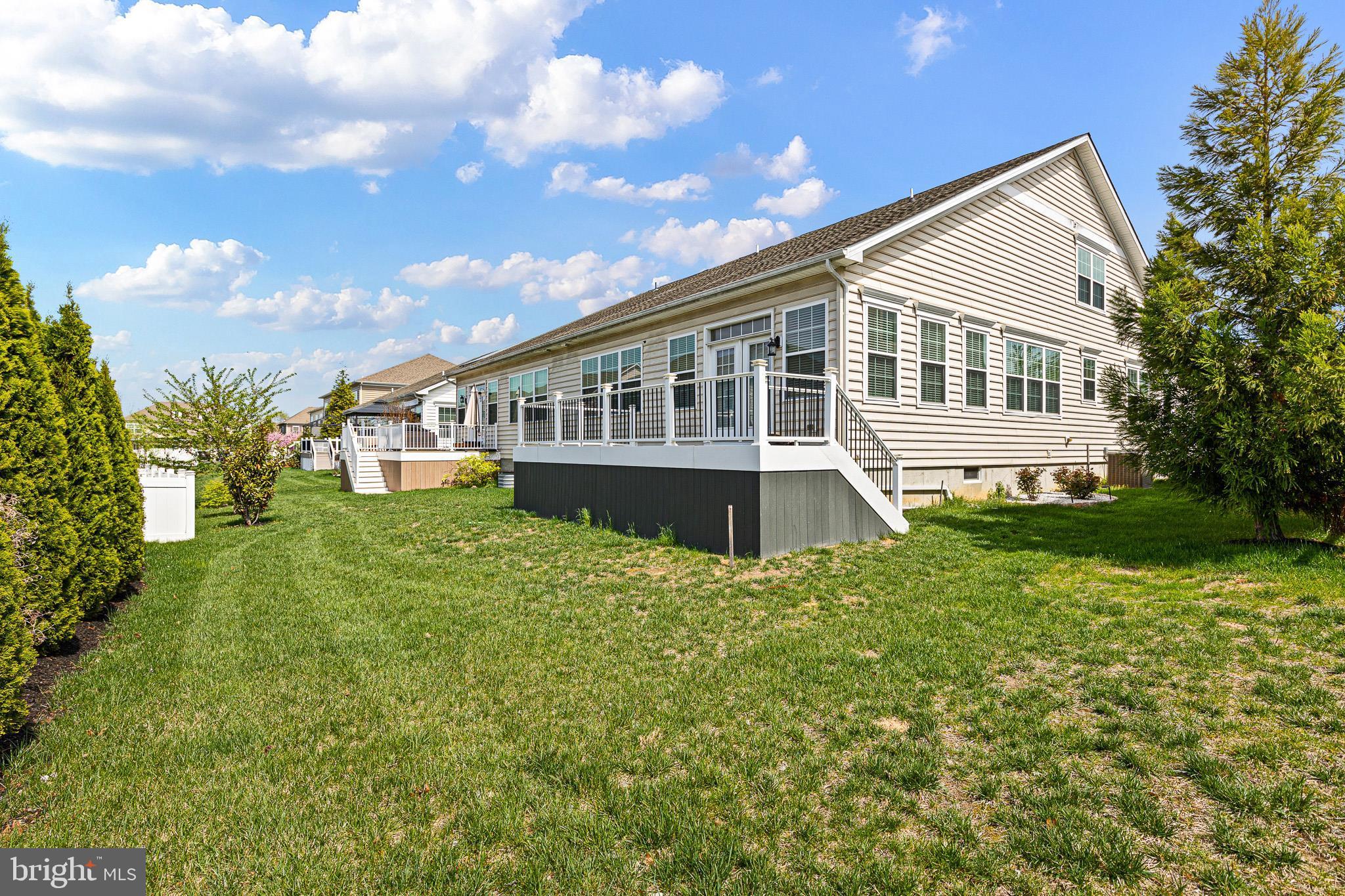 MERIDIAN CROSSING - Residential