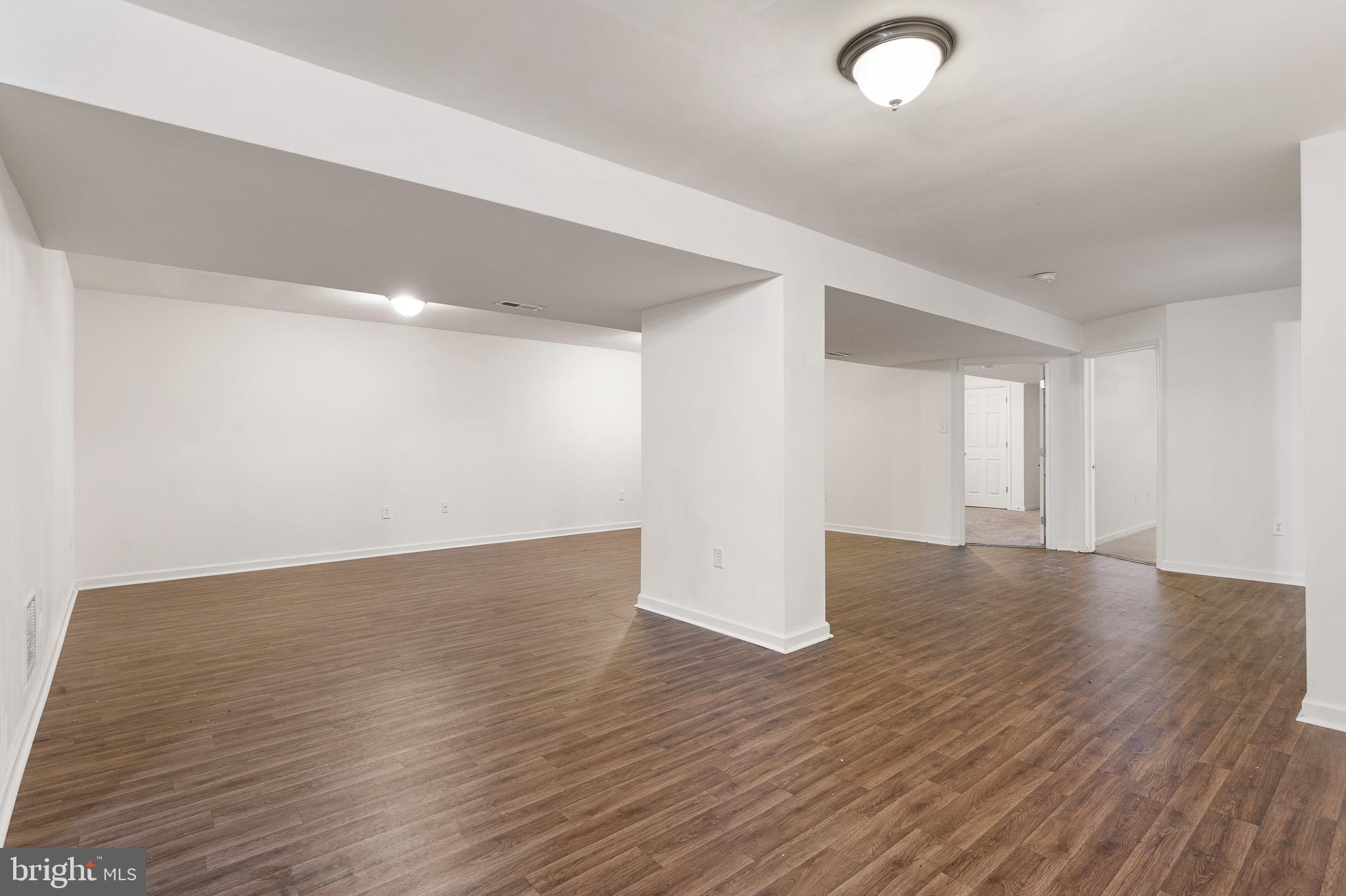 MERIDIAN CROSSING - Residential