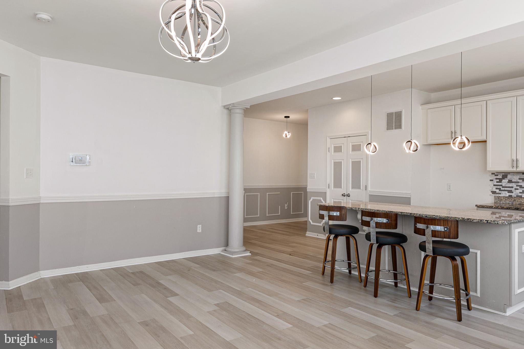 MERIDIAN CROSSING - Residential