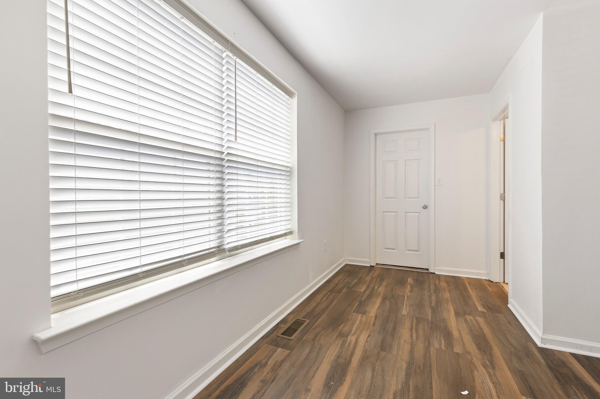 MERIDIAN CROSSING - Residential