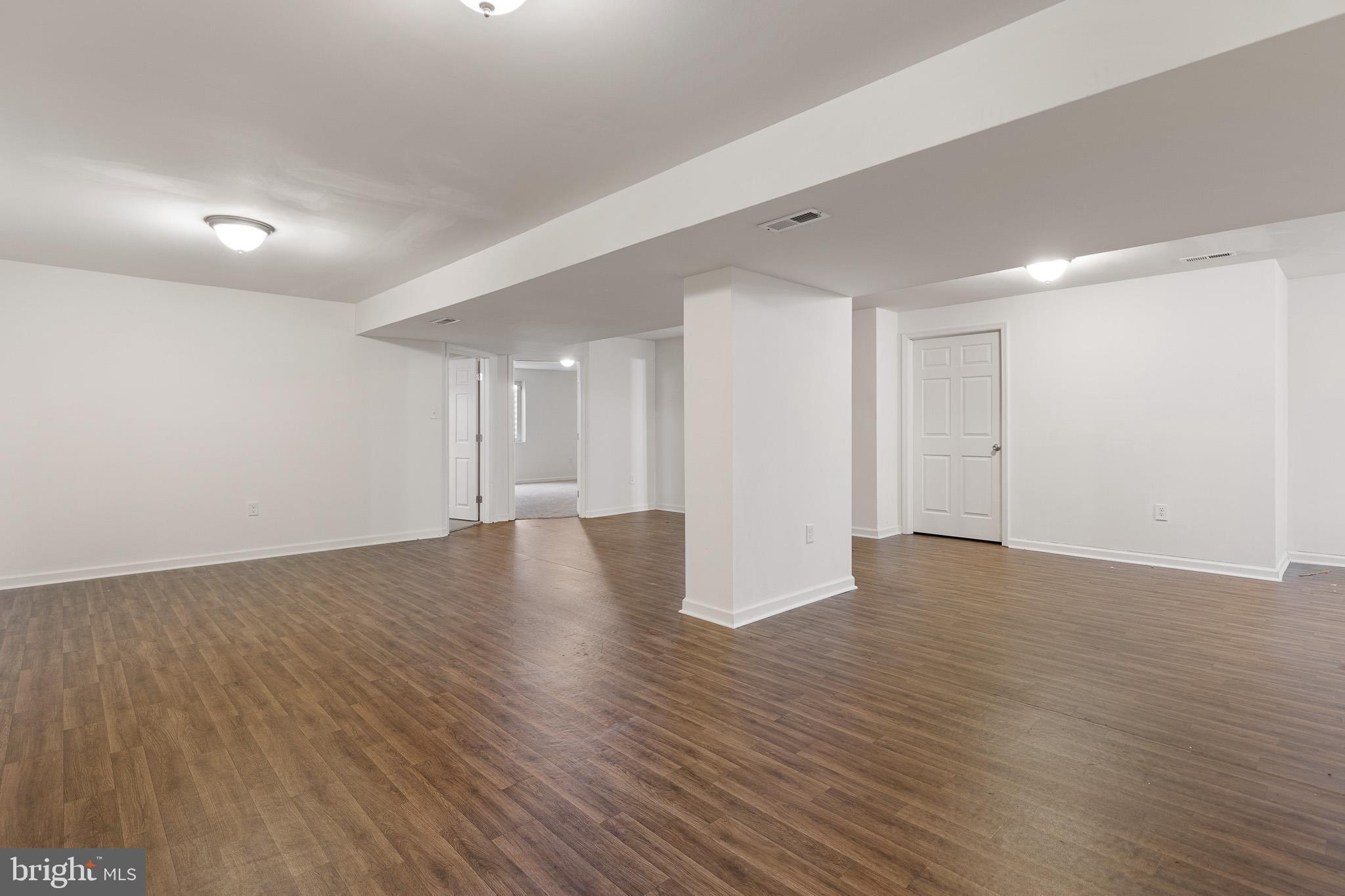 MERIDIAN CROSSING - Residential