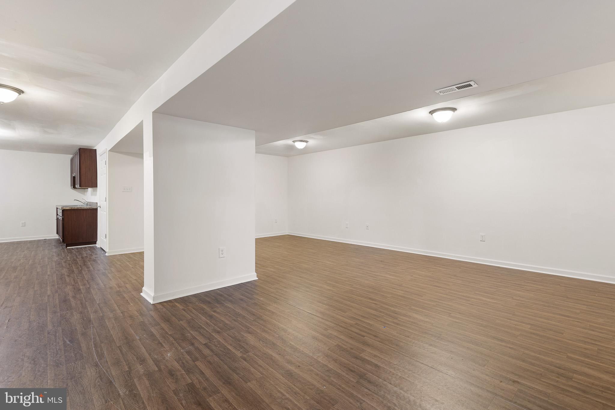 MERIDIAN CROSSING - Residential