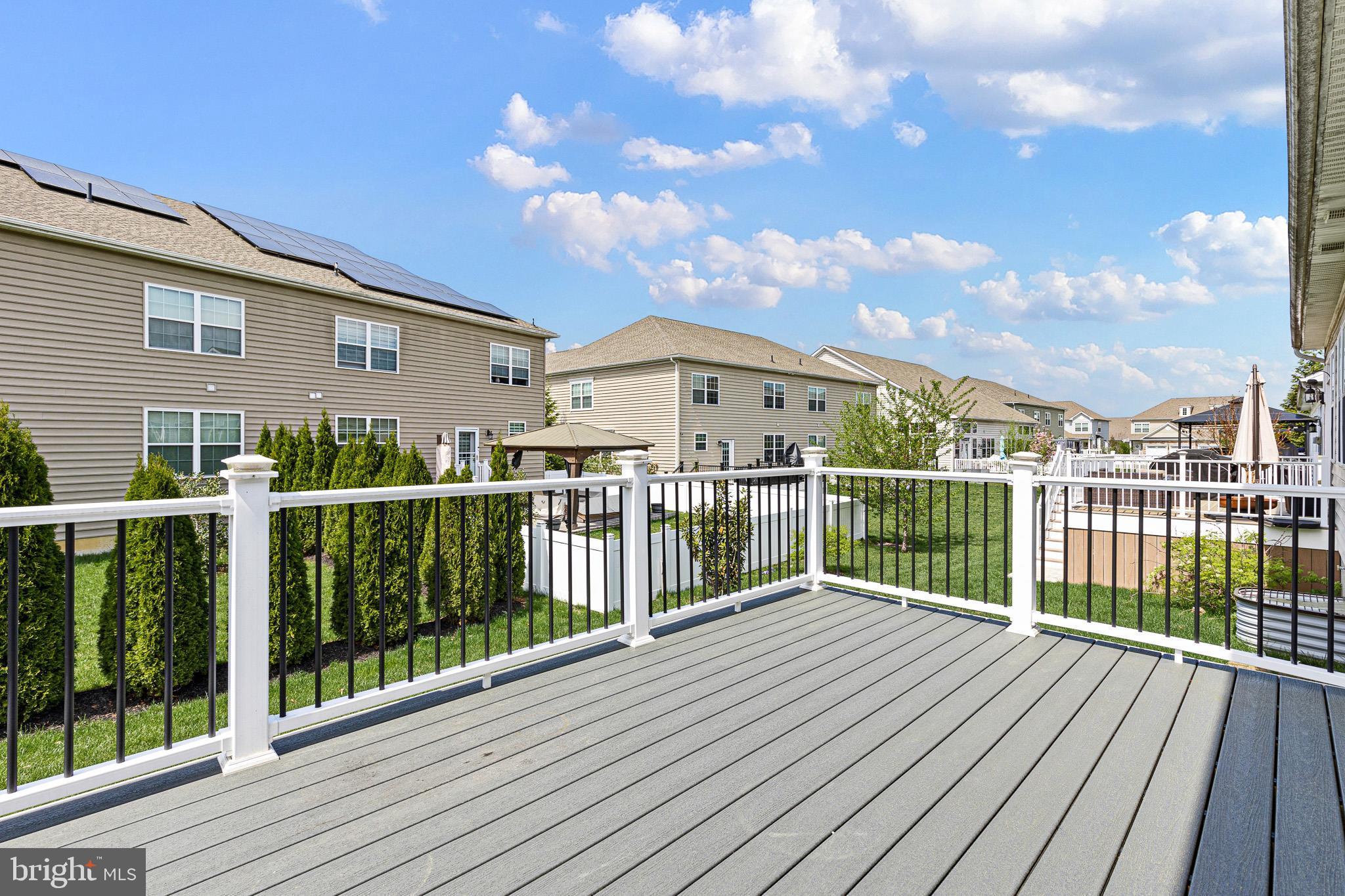 MERIDIAN CROSSING - Residential