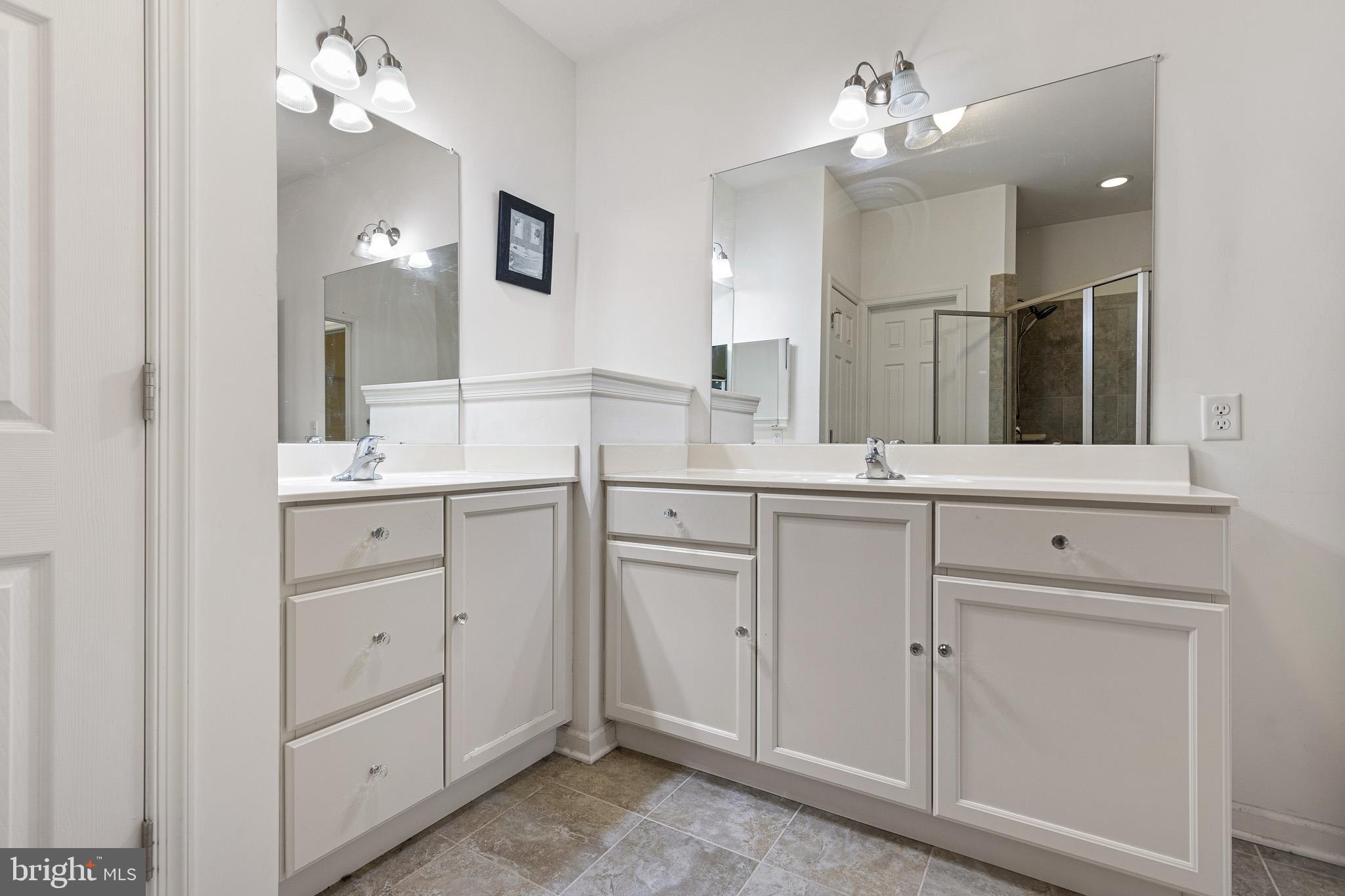 MERIDIAN CROSSING - Residential