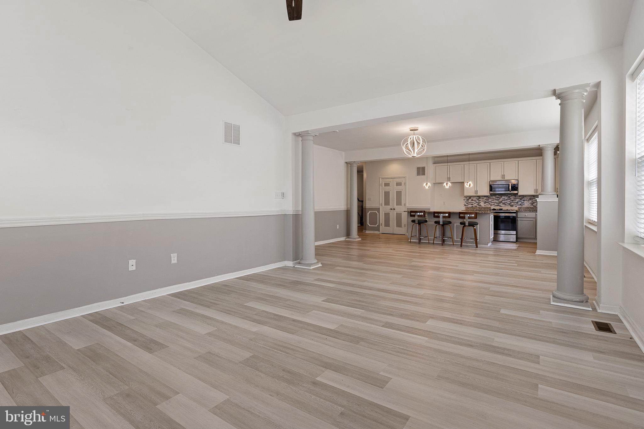 MERIDIAN CROSSING - Residential