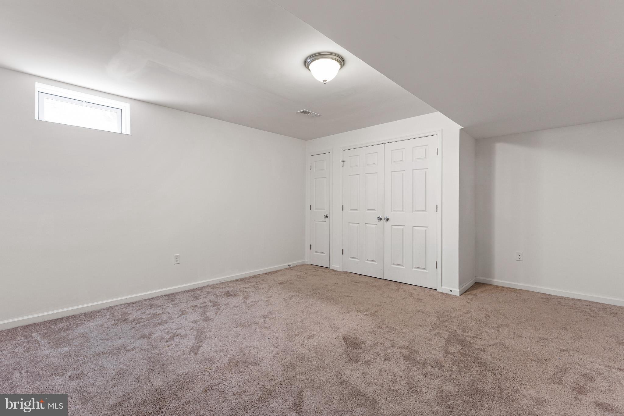 MERIDIAN CROSSING - Residential