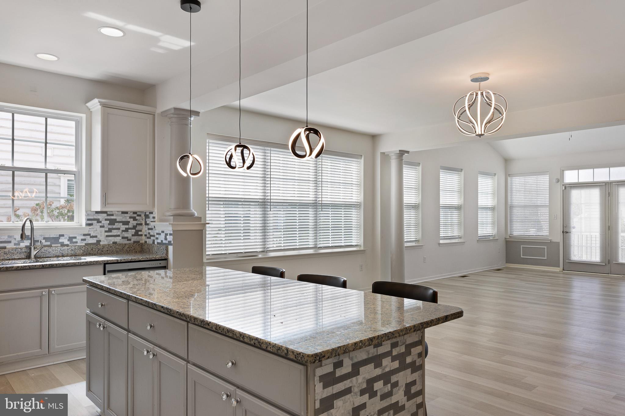 MERIDIAN CROSSING - Residential