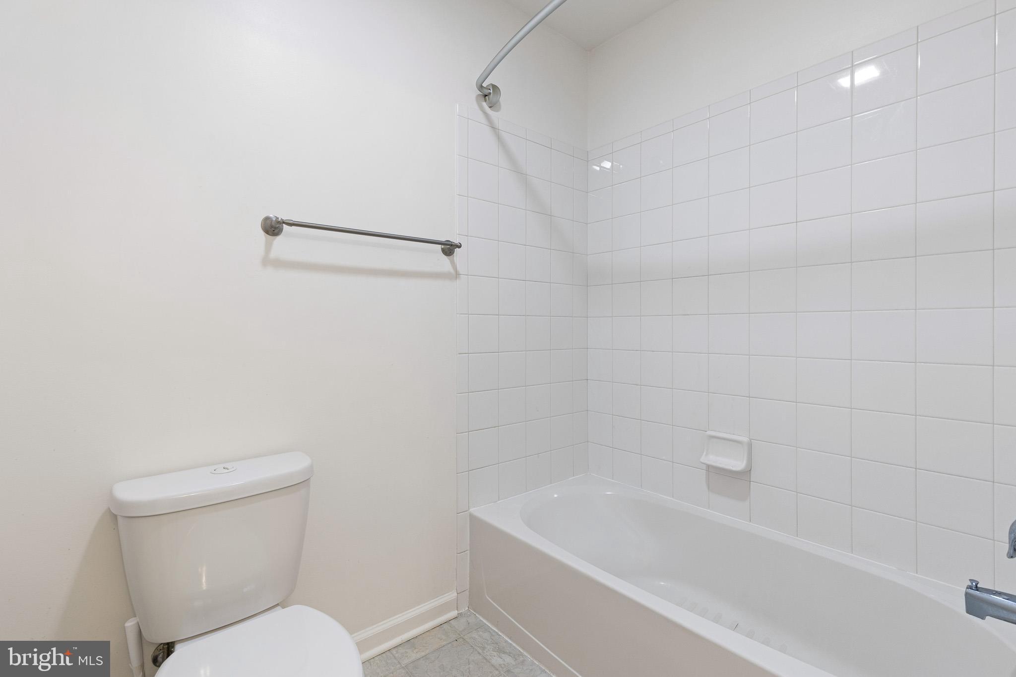 MERIDIAN CROSSING - Residential