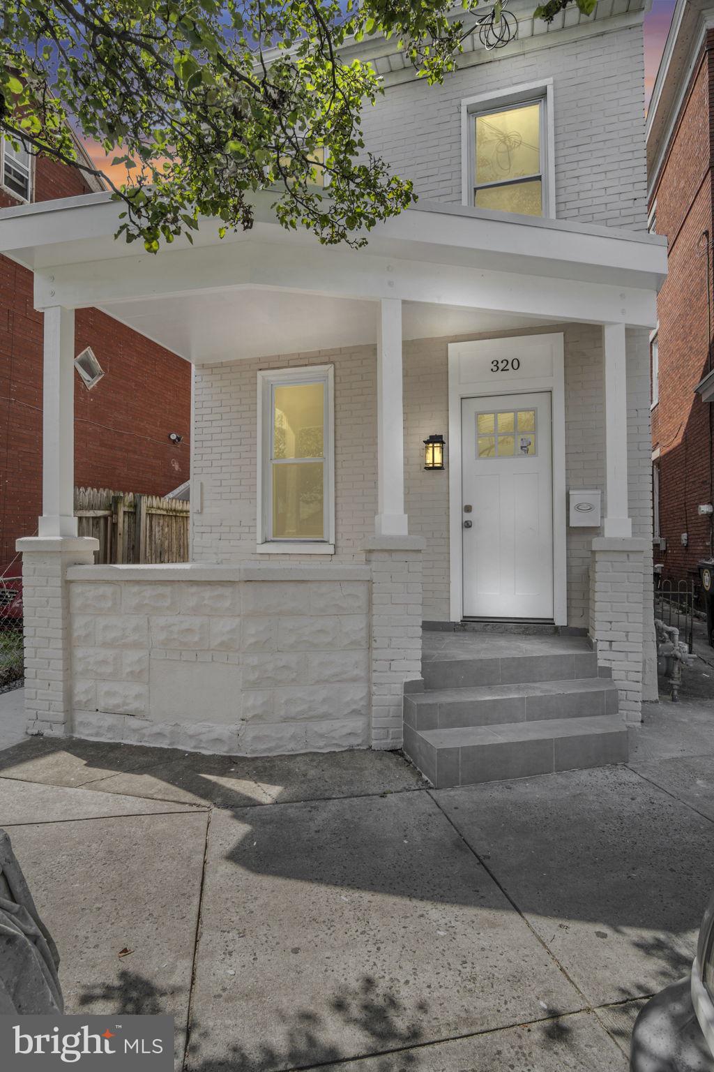 320 S 17TH STREET
