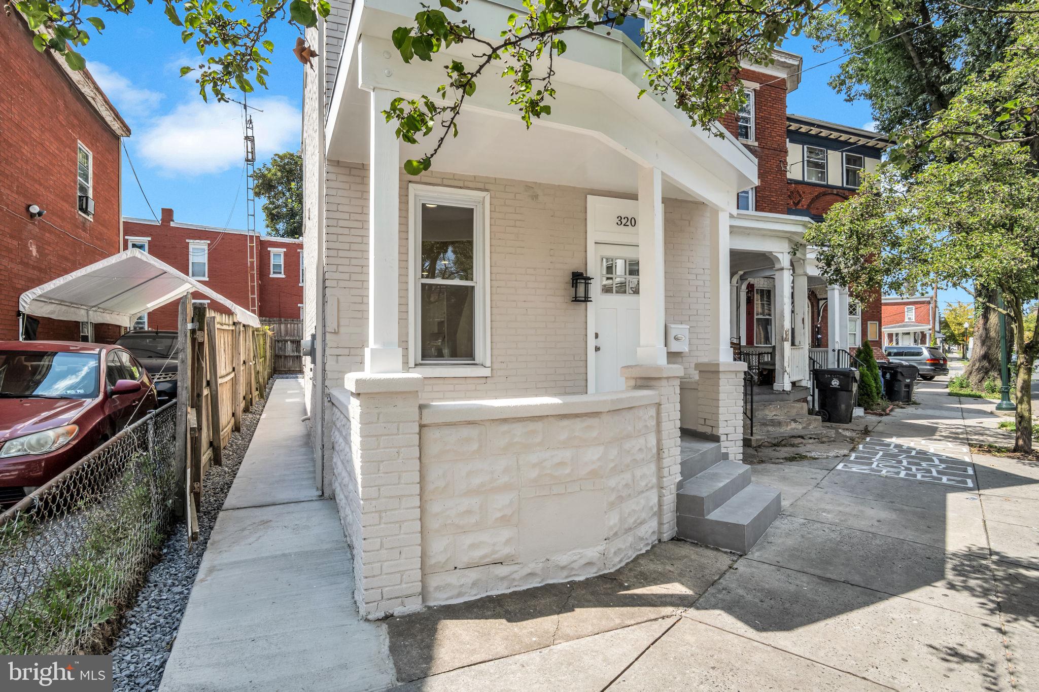 320 S 17TH STREET