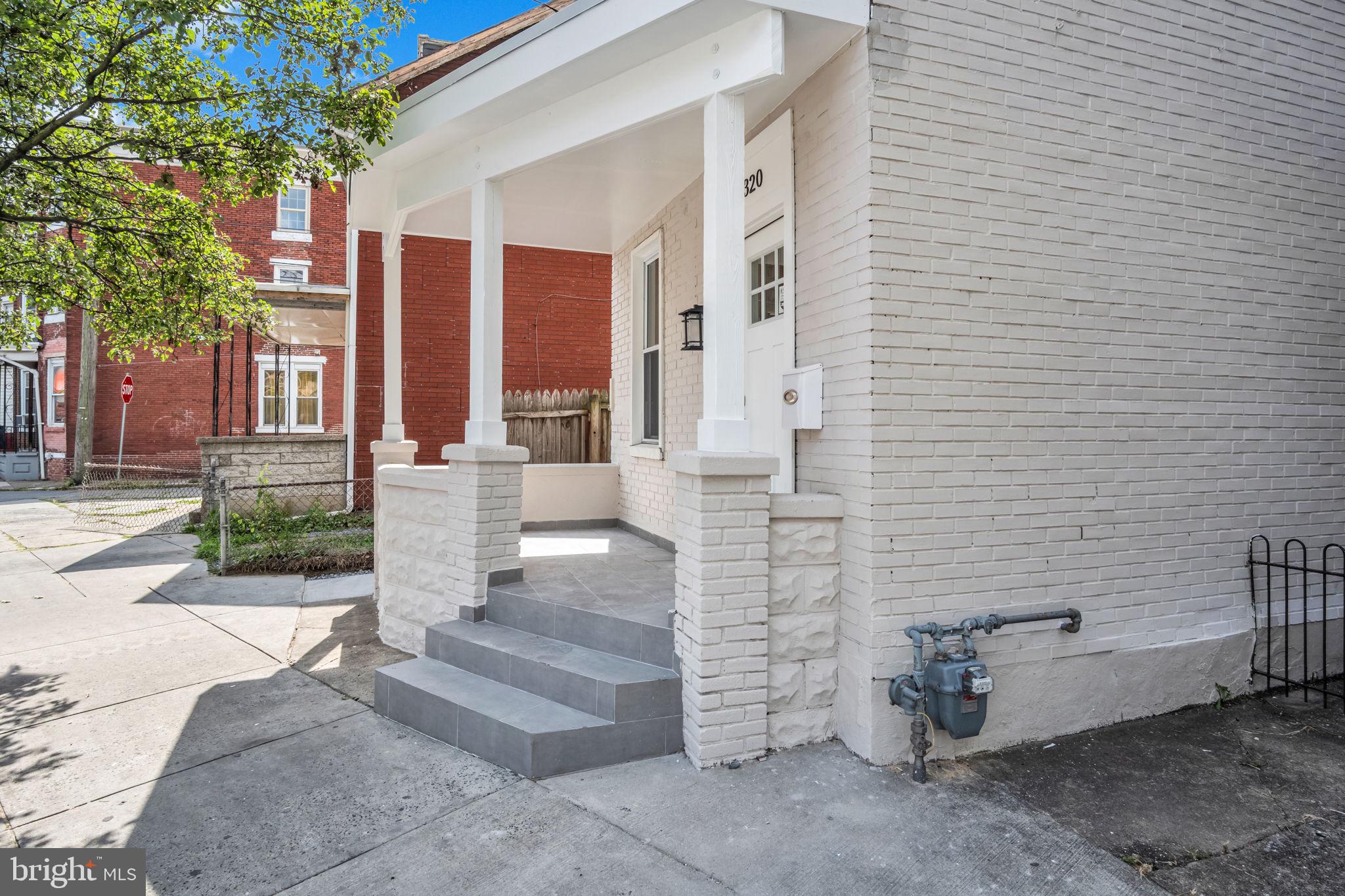 320 S 17TH STREET