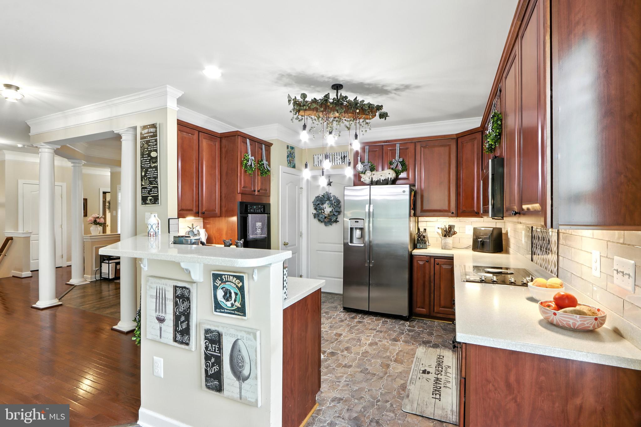 SLOOP COVE LANDING - Residential