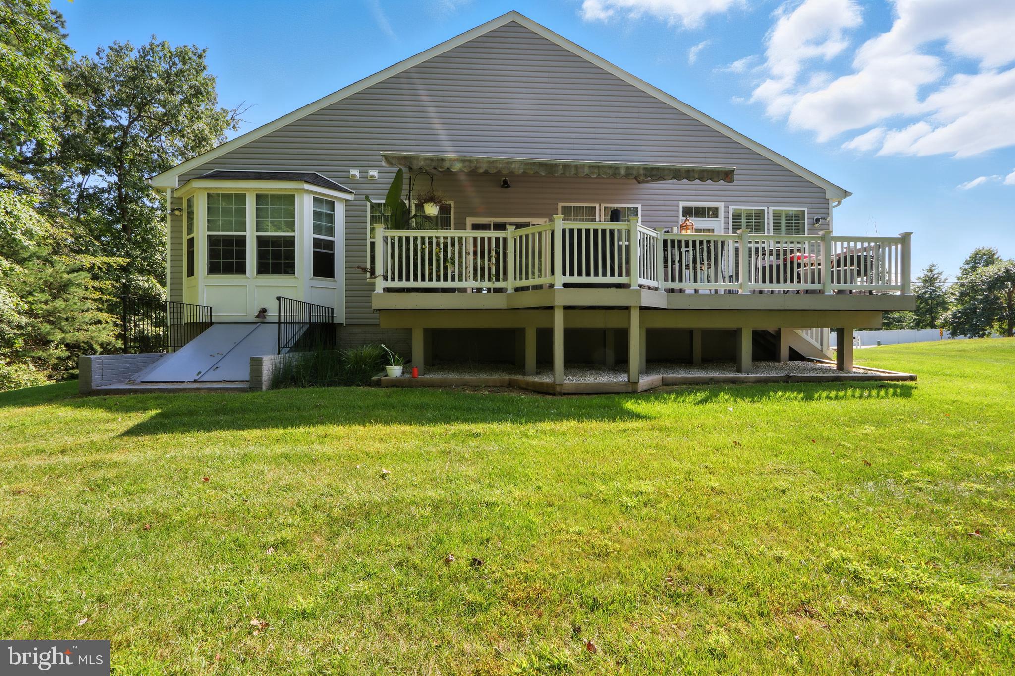 SLOOP COVE LANDING - Residential