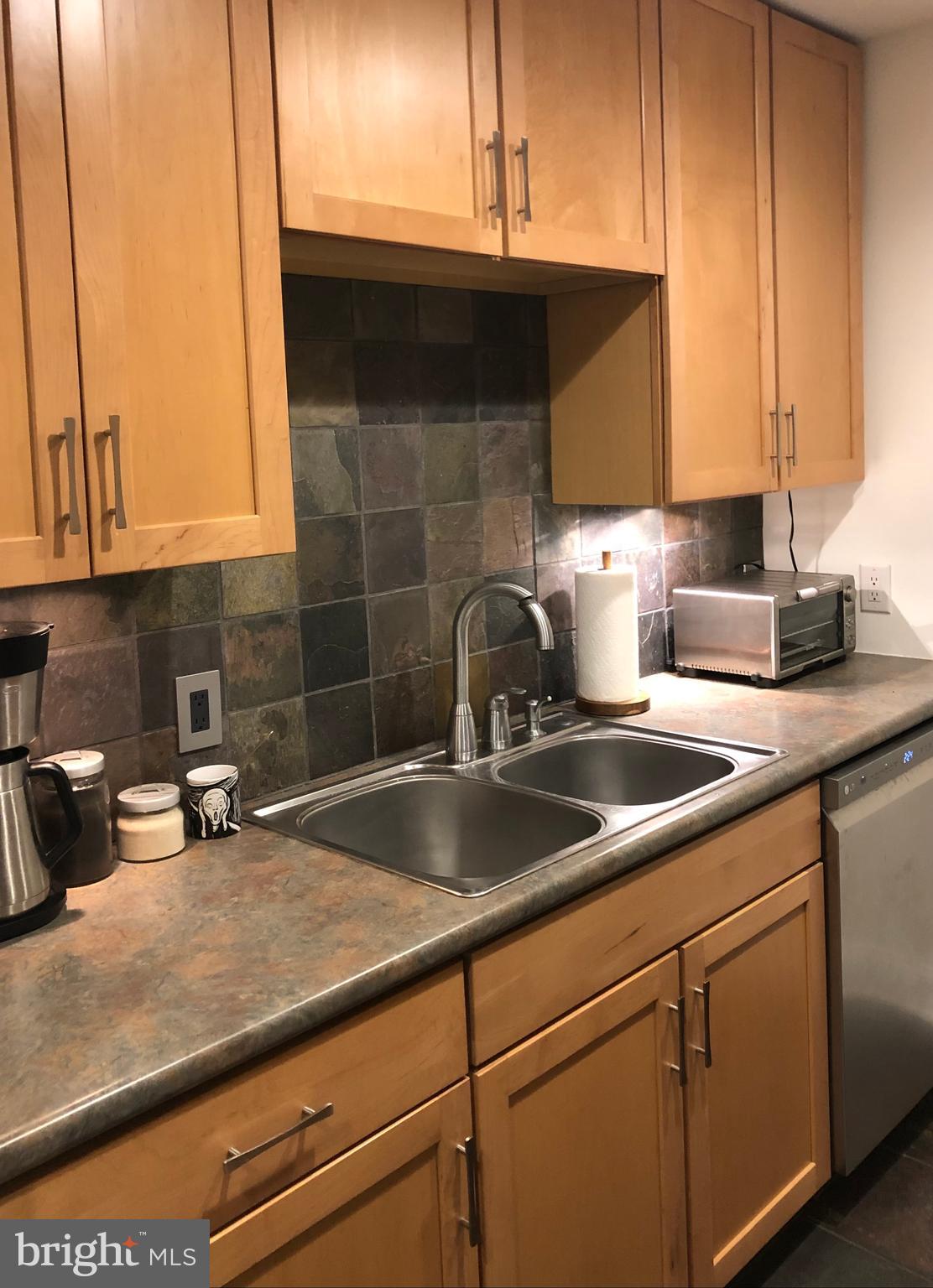 OLD TOWN WINCHESTER - Residential Lease