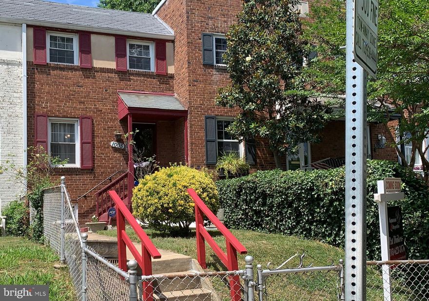 PRIME Location close to the shops and restaurants of Old Town Alexandria,  Ronald Reagan (DCA) Airport, the new Amazon Headquarters and the VA Tech Campus, and 2.5 miles to Crystal City.  Walking distance to Braddock Road Metro Station.  Excellent opportunity  to make this home your own and build equity in this sought after community.  Homes in the area are selling for over $700K.  The  AC  unit is less than 7 years old, Furnace, Hot Water Tank and Roof approximately 7 years old.   This is an As Is estate sale.  Once your offer is accepted it must be approved by the court, which will  take about 6 weeks.   Price improvement has occurred.  The seller will consider All Reasonable Offers.
