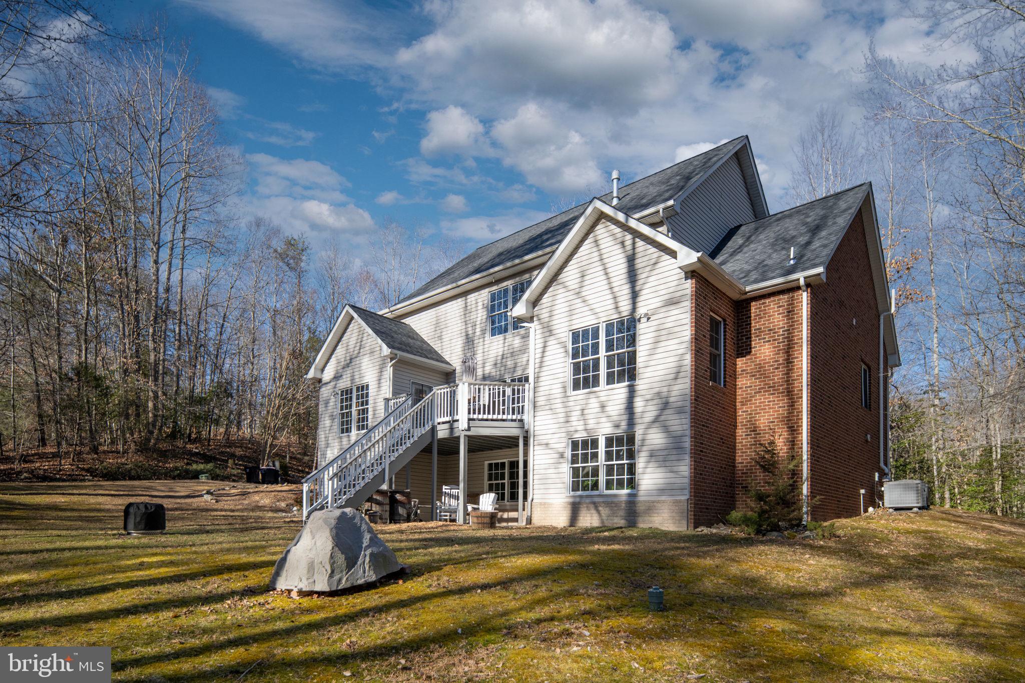AQUIA OVERLOOK - Residential