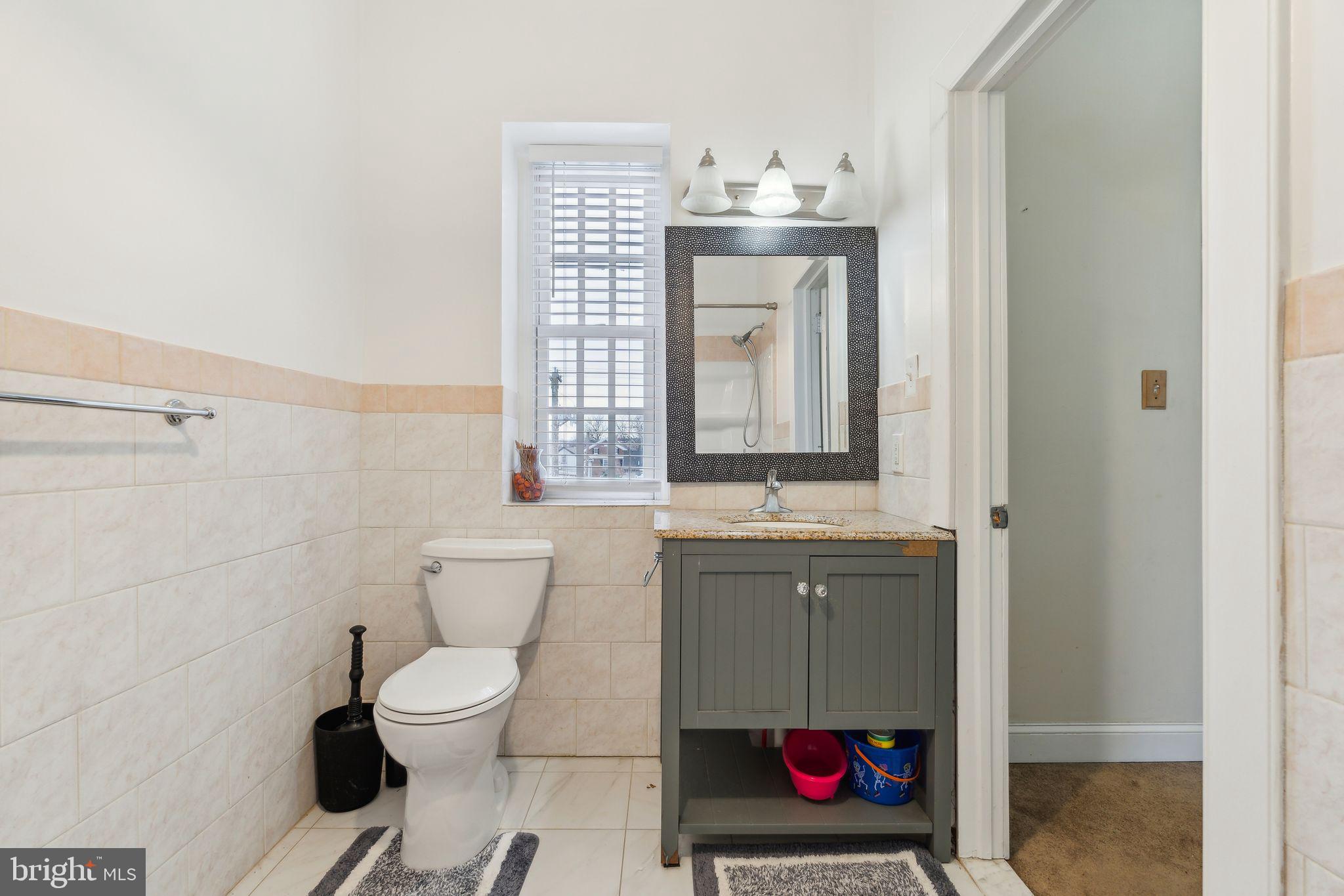 NORRISTOWN - Residential