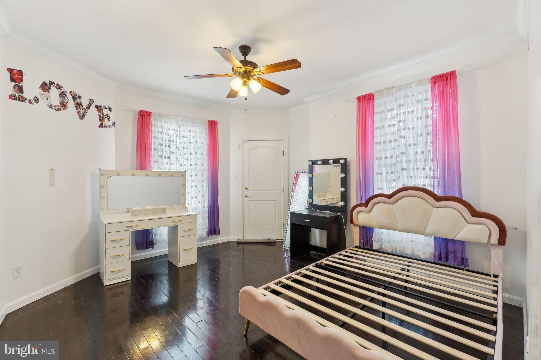 NORRISTOWN - Residential