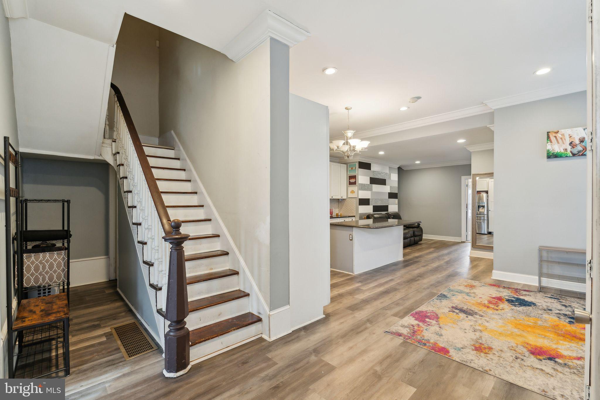 NORRISTOWN - Residential