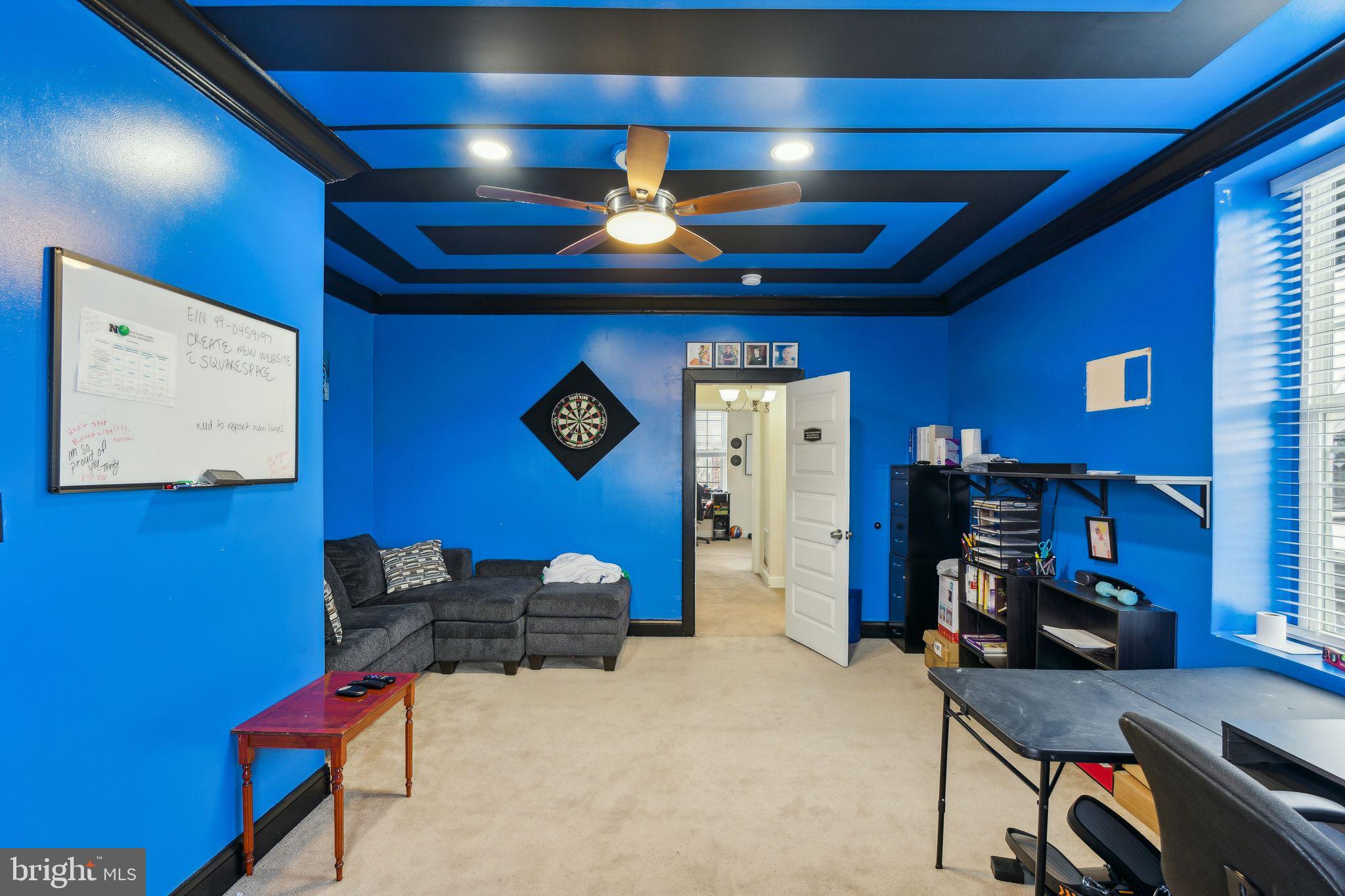 NORRISTOWN - Residential