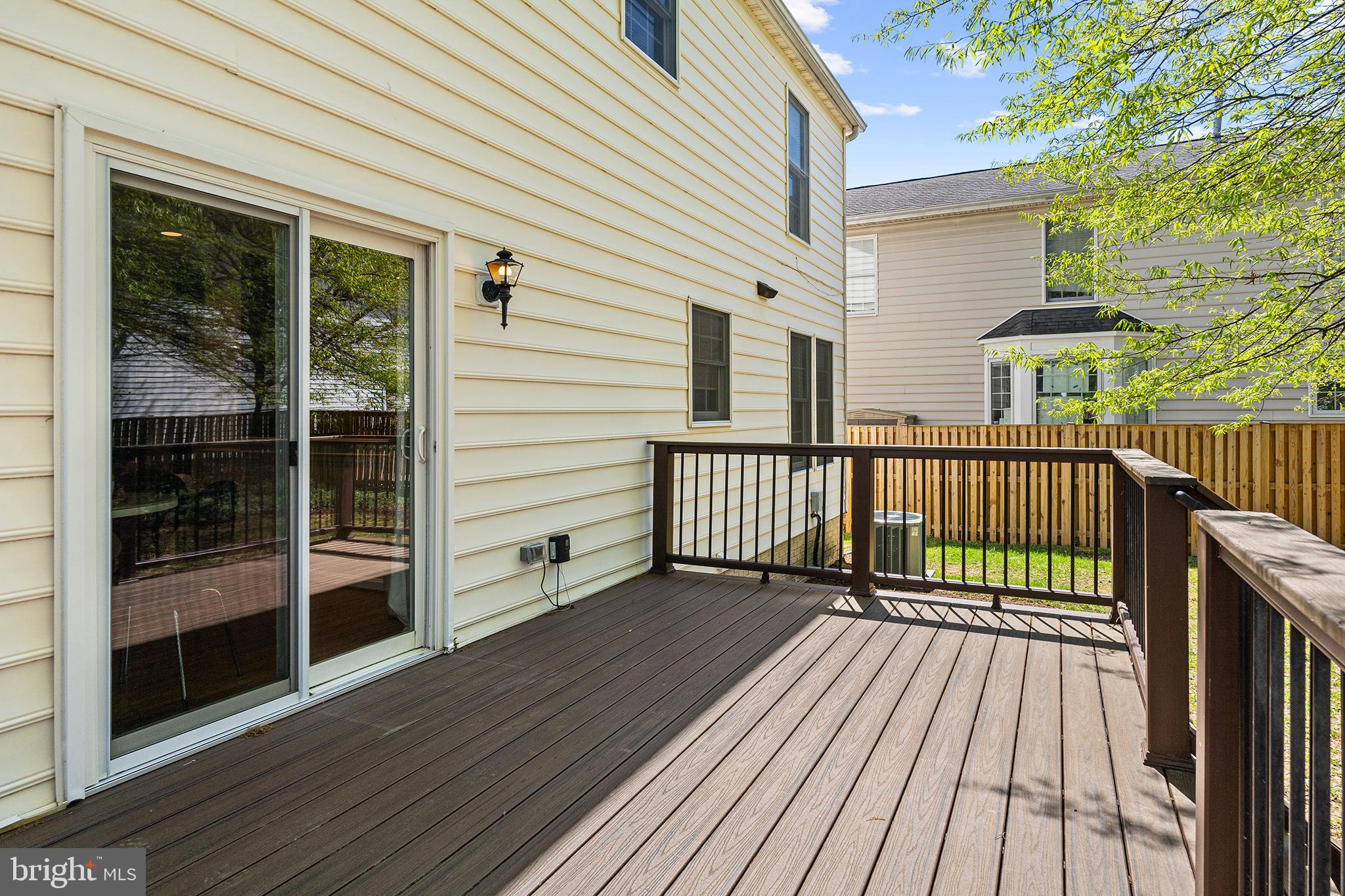 VIRGINIA SQUARE - Residential