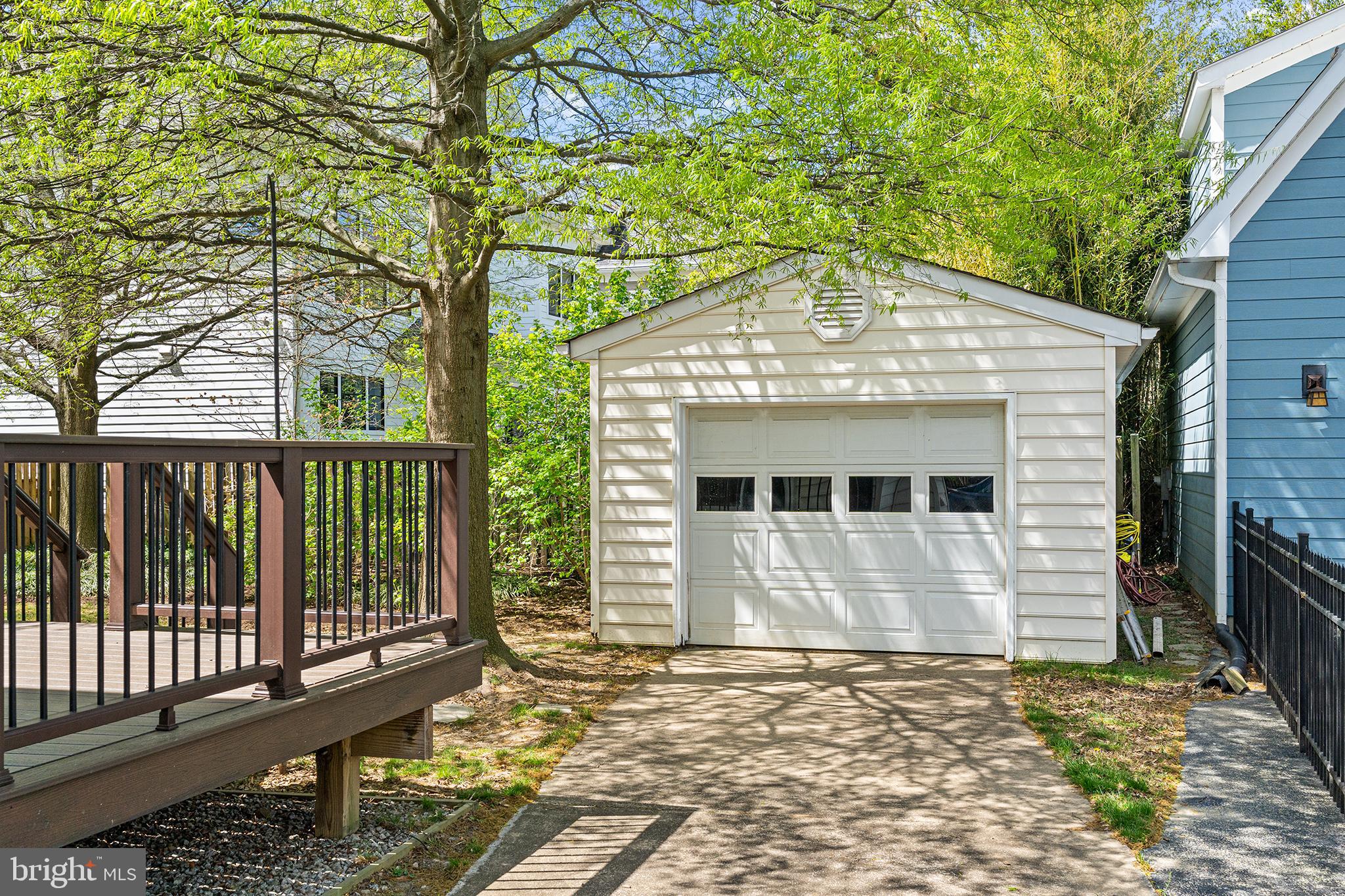 VIRGINIA SQUARE - Residential