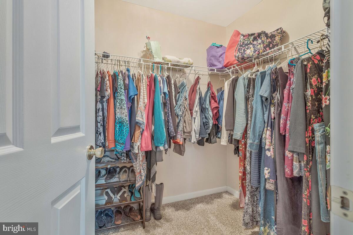 ASPEN WOODS - Residential