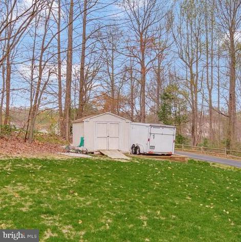 ASPEN WOODS - Residential