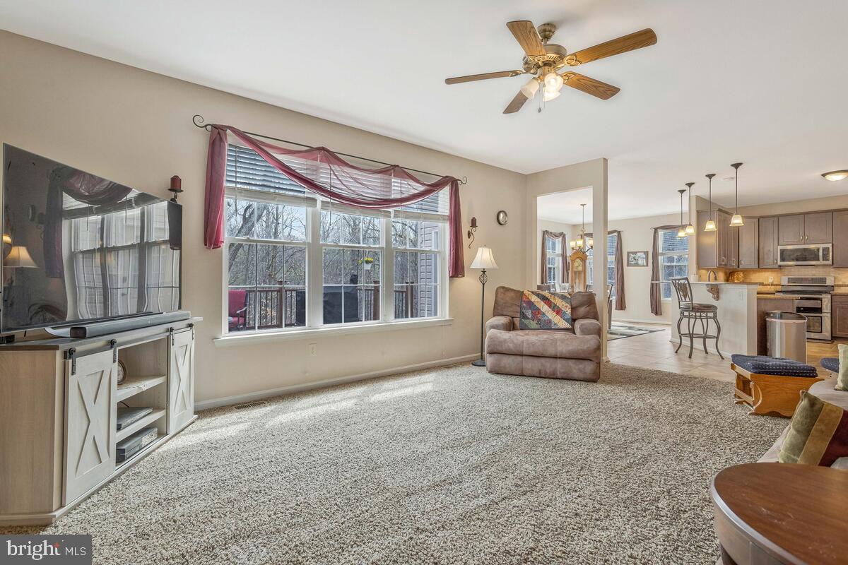 ASPEN WOODS - Residential